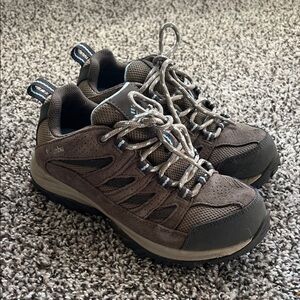 Columbia Brown Athletic Shoes